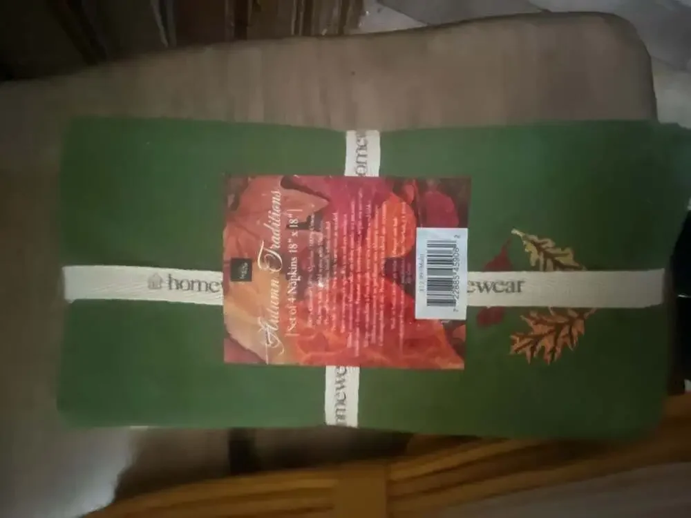 Homewear Autumn Traditions Collection Table Linens Set